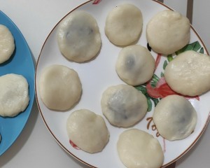 如何做出美味的炸糖糕