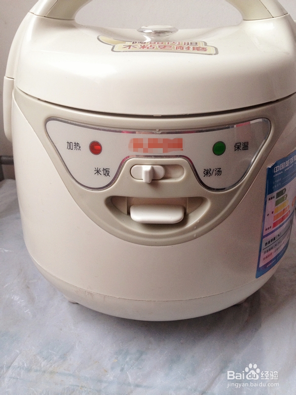 宿舍美食----电饭煲腊味煲仔饭