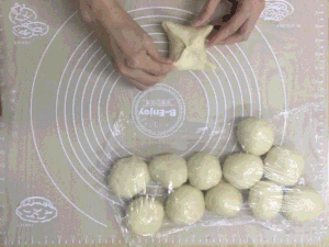 香肠芝士软面包的做法