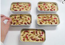 剩月饼大变身——果味酸奶小蛋糕