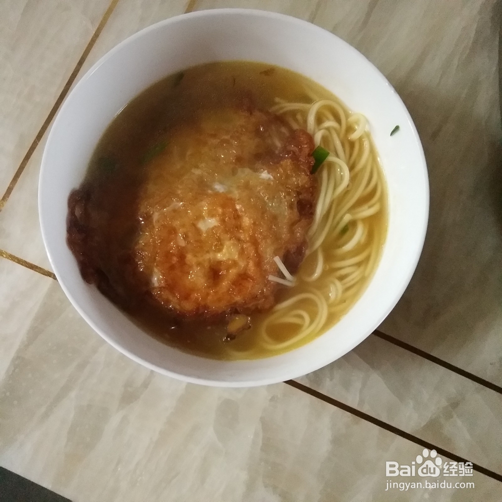 10分钟教你做好早餐鸡蛋面