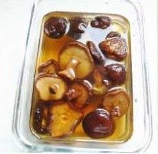 七夕节品味地道的家常菜-----香菇炖鸡