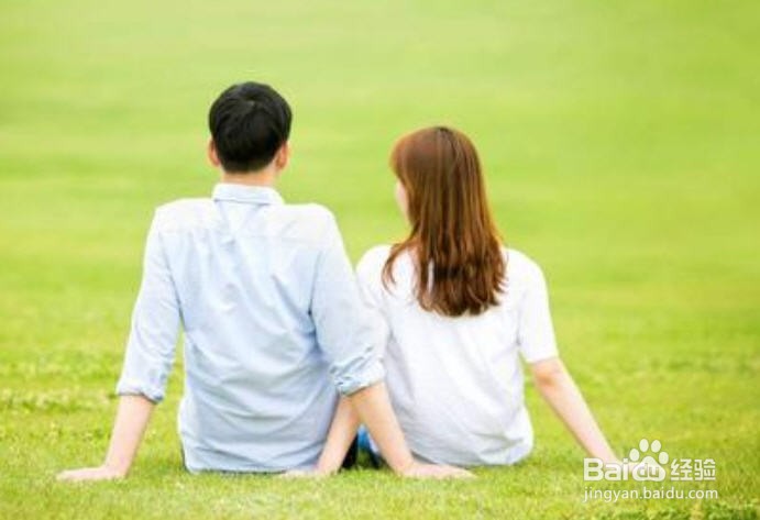 约会结束后男生怎么给女生发微信呢？