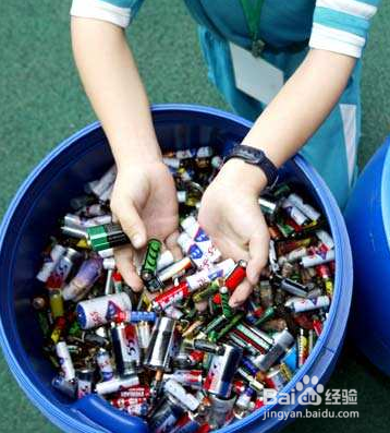 家里的废旧电池还有这些妙用