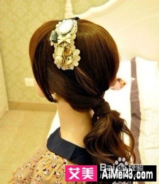 DIY俏皮马尾编发教程