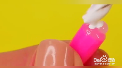 怎么给芭比制作奶昔