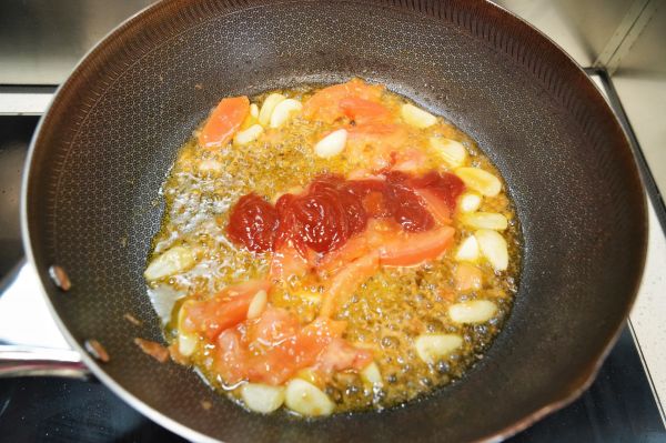 茄汁豆泡花椰菜