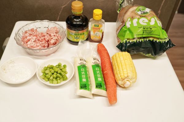 香菇彩蔬鲜肉日本豆腐