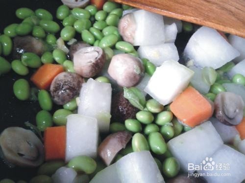 草菇毛豆炒冬瓜制作步骤