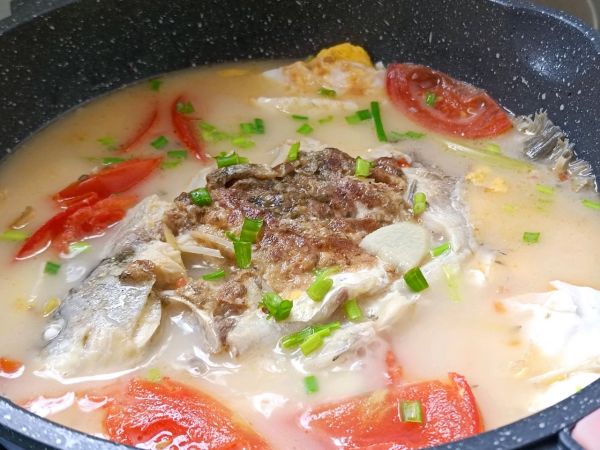 番茄山药鲫鱼汤
