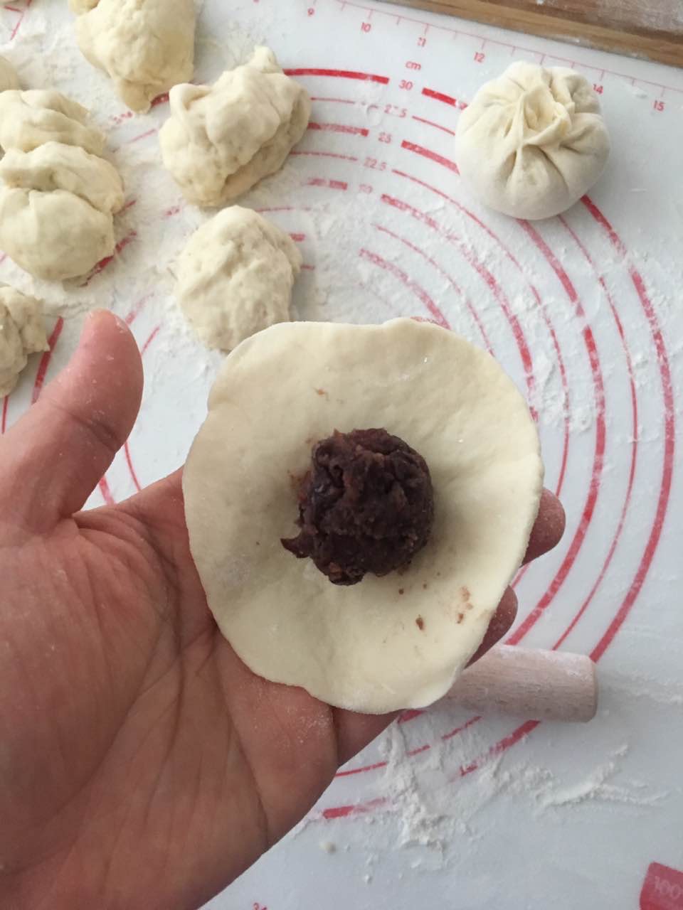 广为人知的豆沙包子