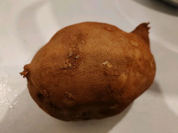 银耳炖雪梨甜汤