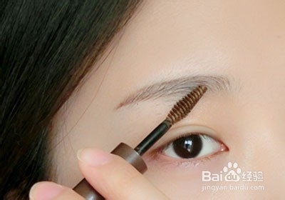 教你韩式眼妆画法凸显自然清新