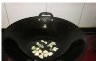 暑假在家自己如何制作凉面