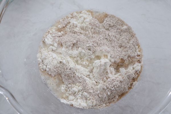 免揉全麦奶酪蔓越莓欧包