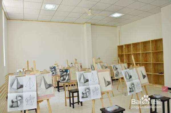 美术生参加集训如何选择画室？