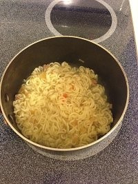 韩国炸酱面的面条怎么做