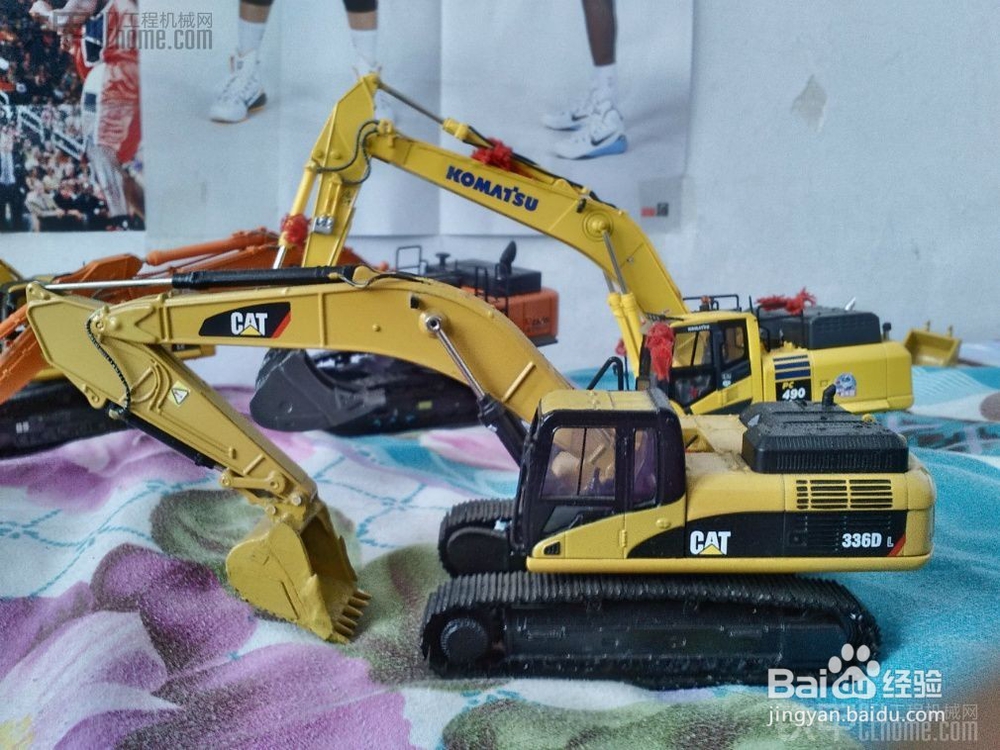 教你怎么把挖掘机开到天台上去