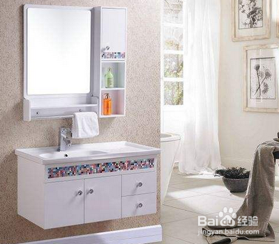 PVC浴室柜表面起皮了怎么处理