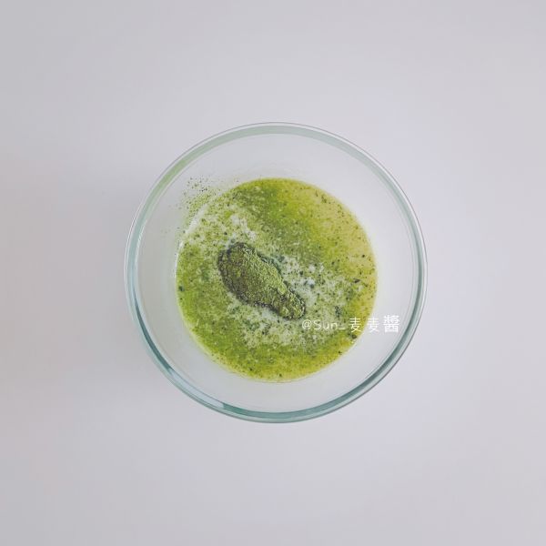 抹茶蔓越莓奶冻