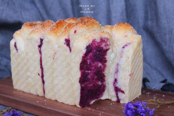 紫薯椰蓉手撕包