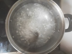 怎么做西米奶茶?