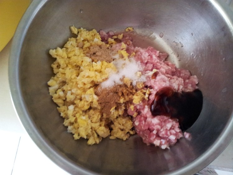 韭菜鸡蛋猪肉饺，吃一口让你爱上它