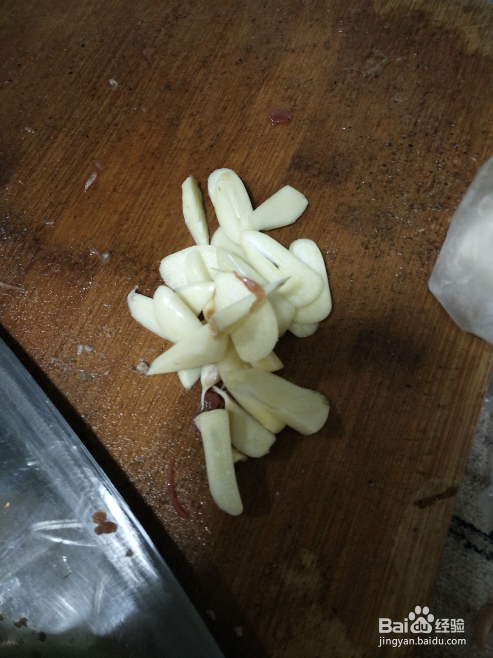 如何做白萝卜炖牛肉、萝卜烧牛肉