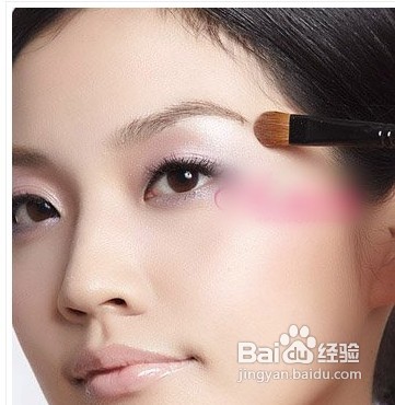 蕾丝彩妆打造步骤