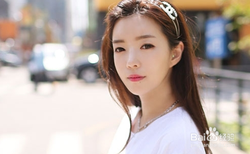 美丽妙方：6个调理方淡化黑眼圈