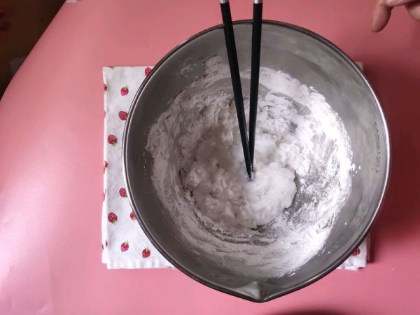 山药玫瑰水晶汤圆