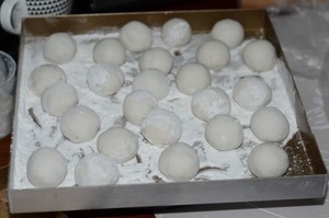 正月十五-花生黑芝麻汤圆怎么做?