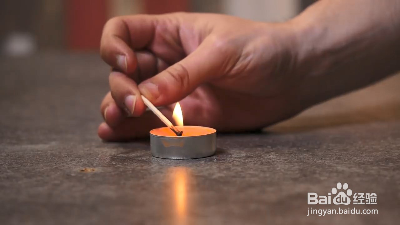 擦相机镜头怎么擦都擦不干净？试试这个方法！