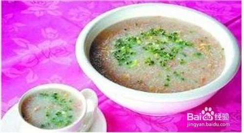 怎样给0~1岁宝宝吃辅食