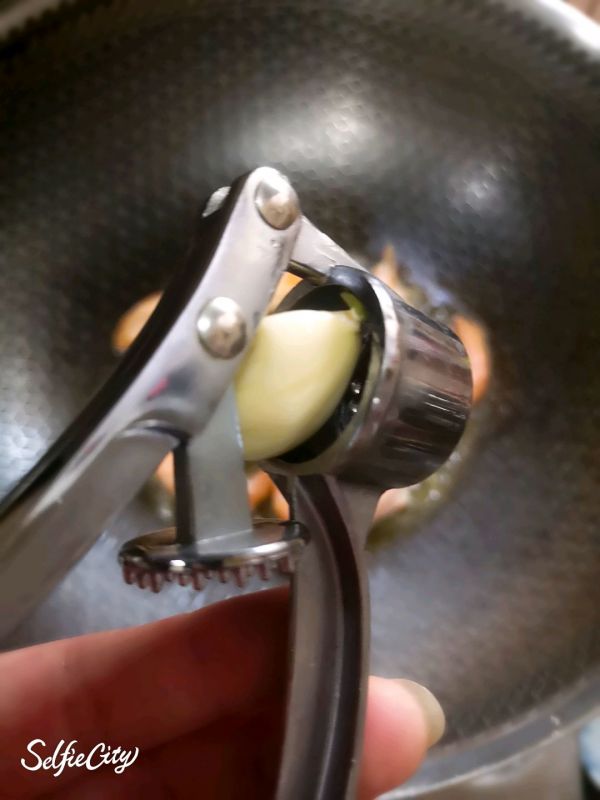 超级好吃的鲜虾芝士奶油意面