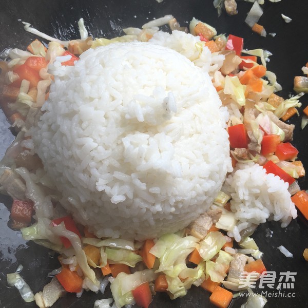炒饭的家常做法