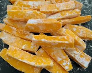 咸蛋南瓜条的做法