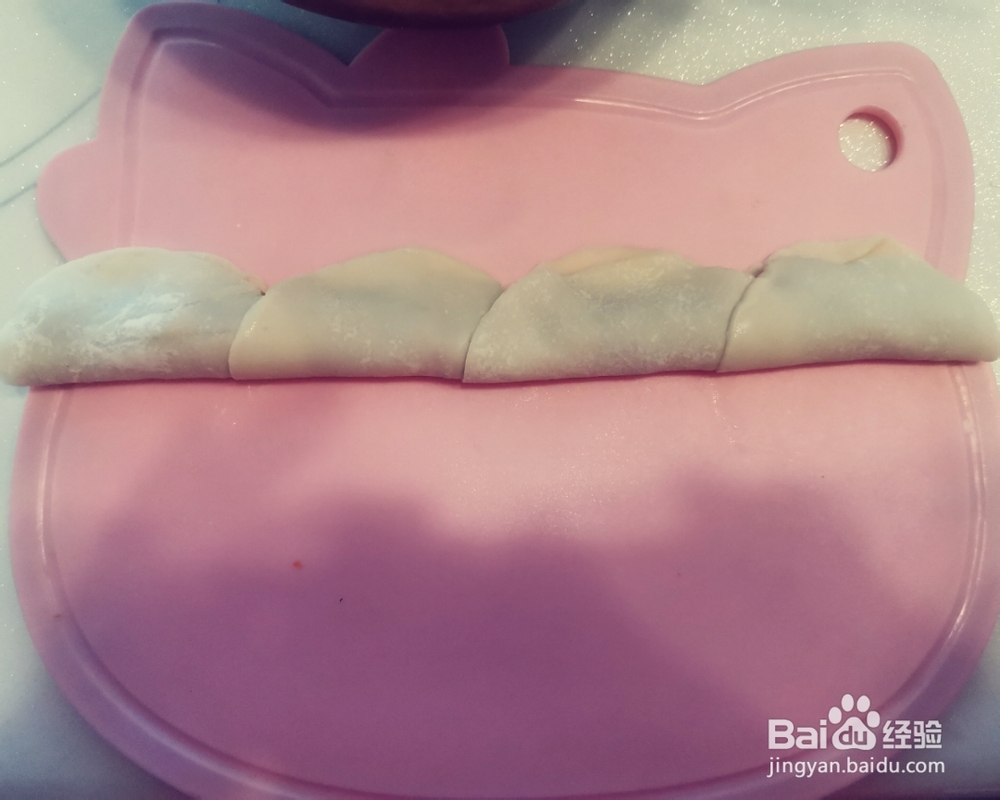 不费事做玫瑰花饺子