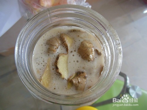 自制生姜蜂蜜（冬天手脚冰冷的美女请看看）