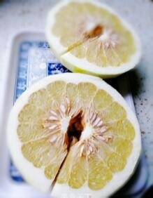怎么做一道美味的蜂蜜柚子茶？