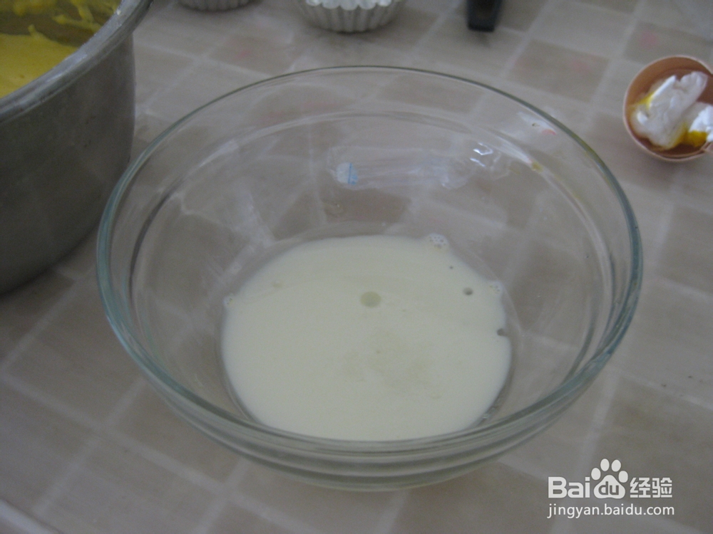 全蛋芝麻小蛋糕