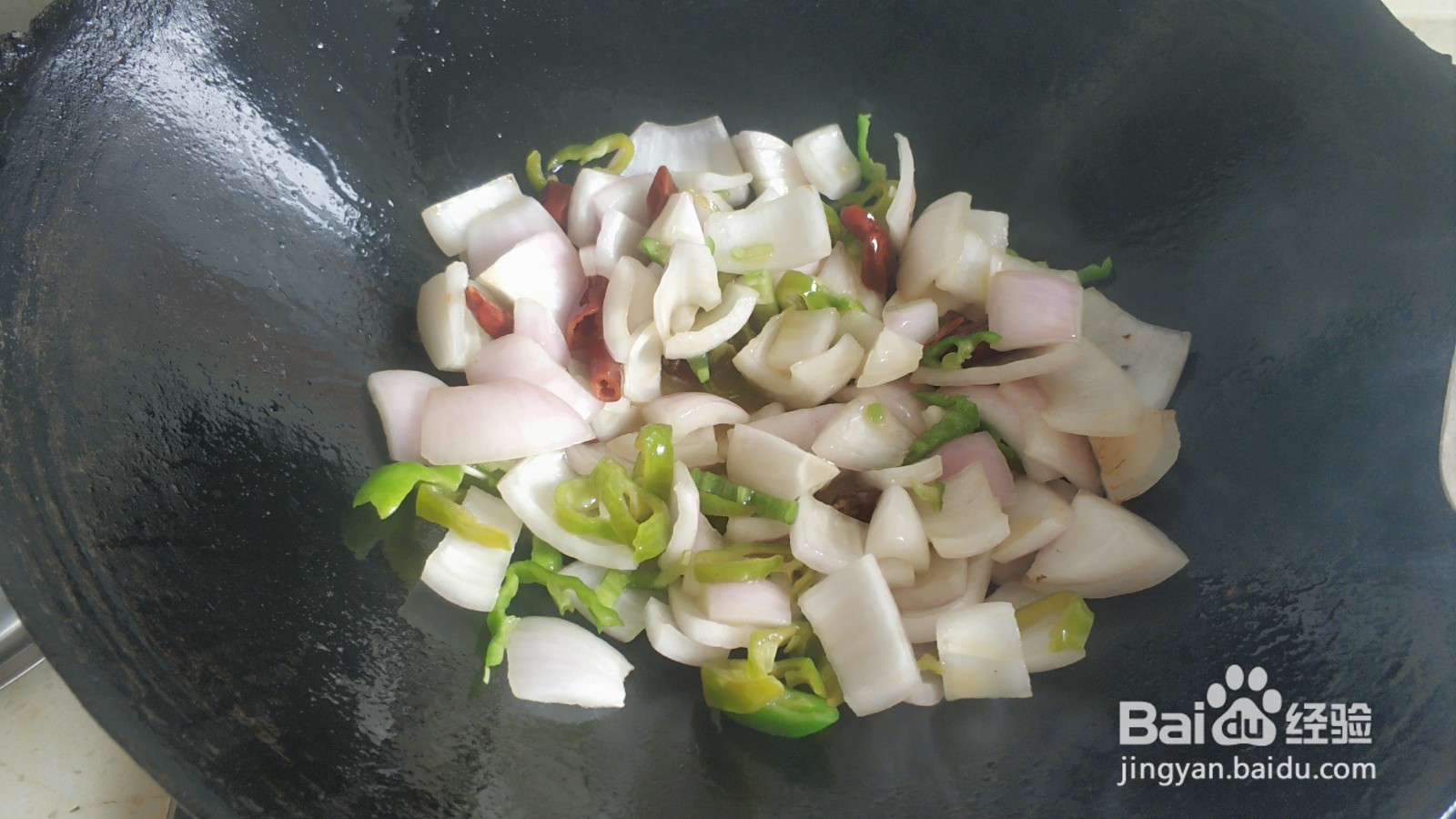 家庭版麻辣鸡丁的做法