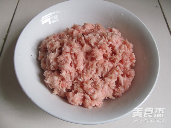 炸肉丸的家常做法