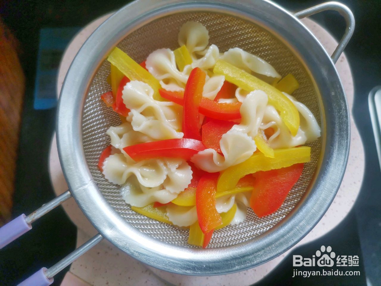 鹅肝花生酱拌面