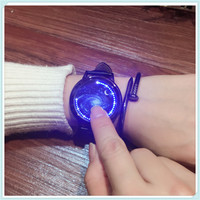 ulzzang触碰手表怎么调