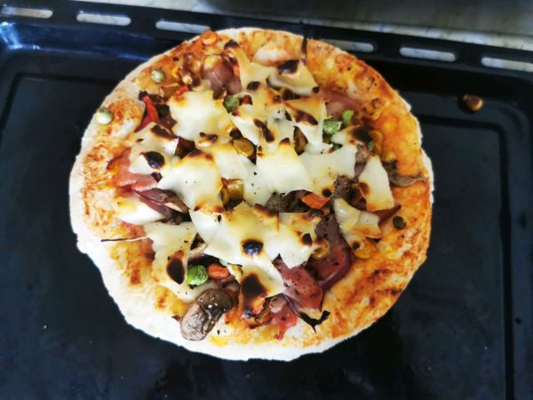 6寸培根虾仁披萨