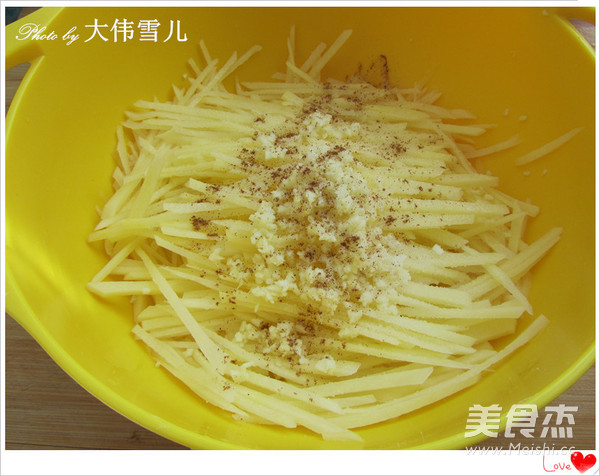 爱心蒜香土豆饼