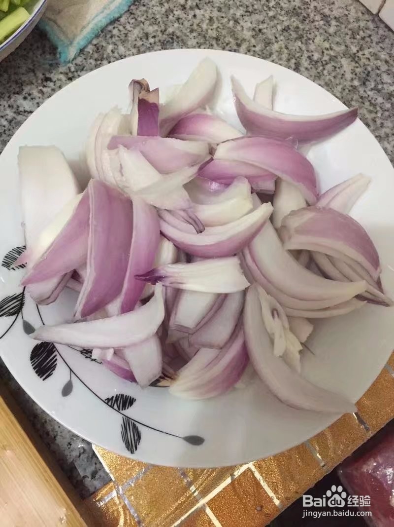 洋葱鸡蛋的葱香做法