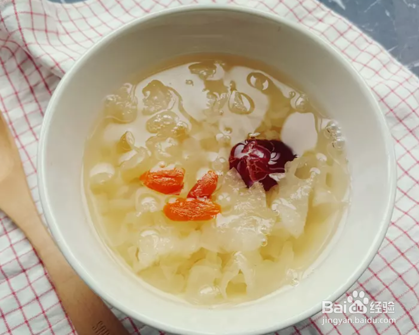 红枣枸杞银耳汤