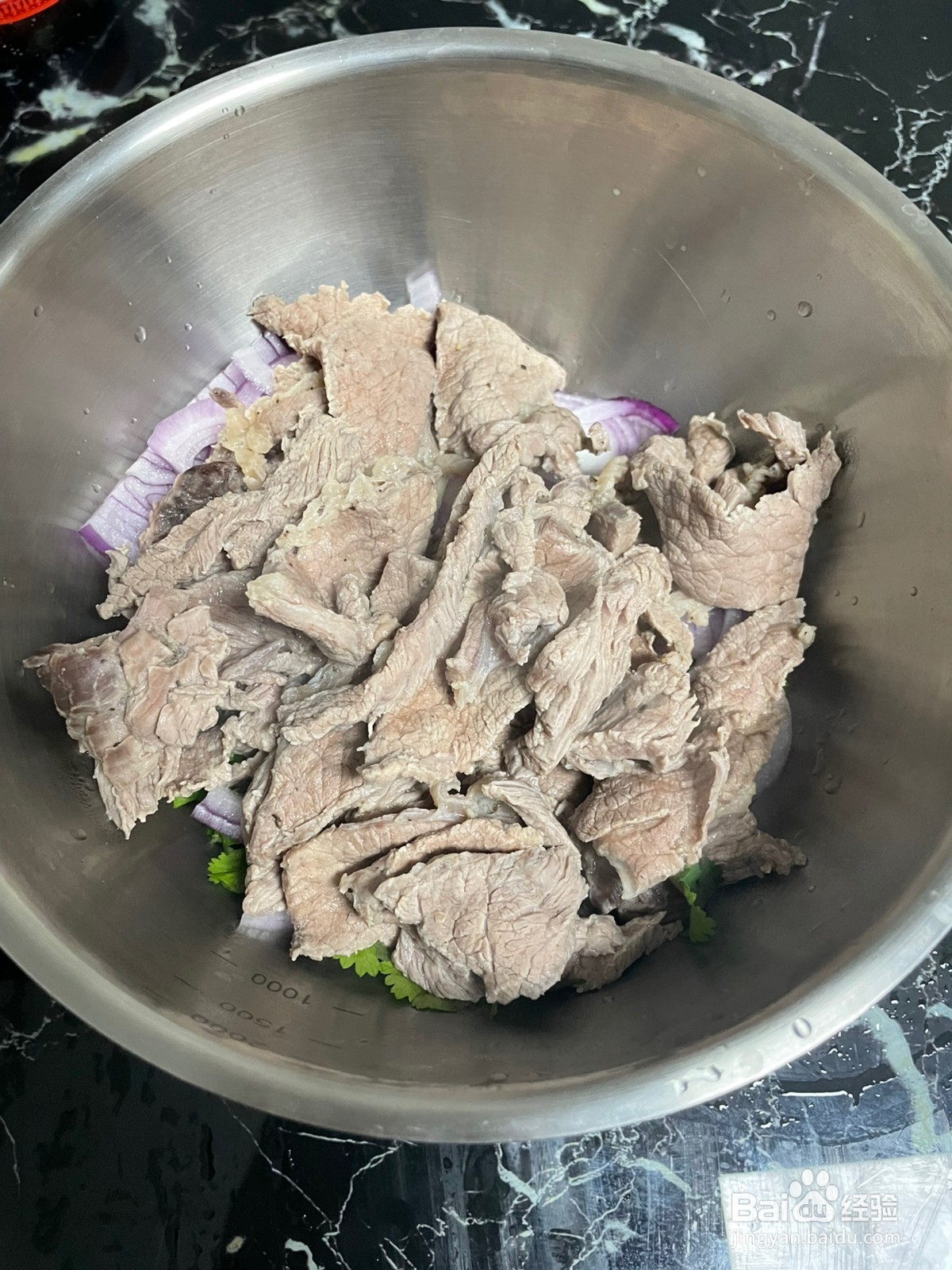 凉拌牛肉的做法